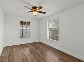 2513 Melbourne Street, Houston TX 77026