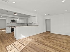 2513 Melbourne Street, Houston TX 77026