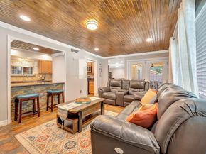 1615 Redway Lane, Houston TX 77062