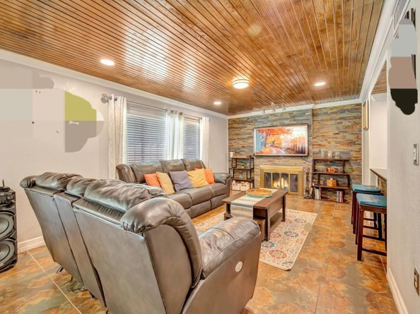 1615 Redway Lane, Houston TX 77062