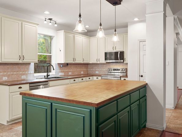 31002 Deerwood Park Lane Lane, Spring TX 77386