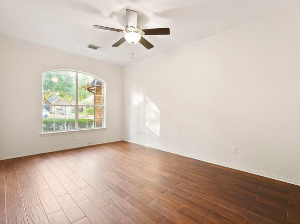 31002 Deerwood Park Lane Lane, Spring TX 77386