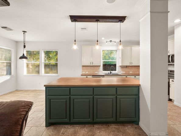 31002 Deerwood Park Lane Lane, Spring TX 77386