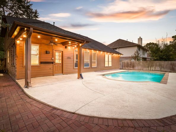 31002 Deerwood Park Lane Lane, Spring TX 77386