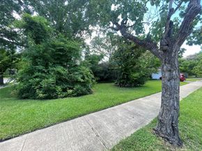 5202 Jason Street, Houston TX 77096