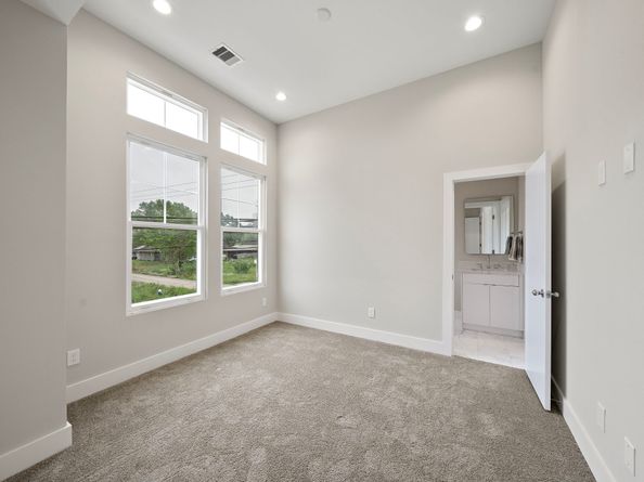 8672 Easthaven Boulevard, Houston TX 77075