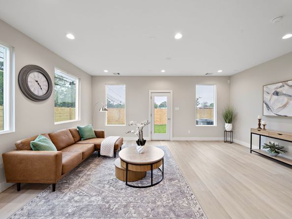 8672 Easthaven Boulevard, Houston TX 77075