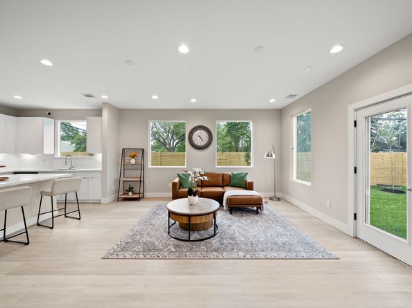8672 Easthaven Boulevard, Houston TX 77075