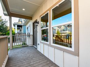 1202 Aurora Street, Houston TX 77009