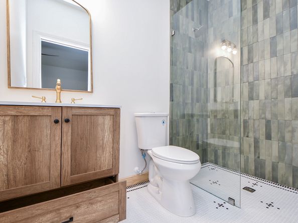 1202 Aurora Street, Houston TX 77009