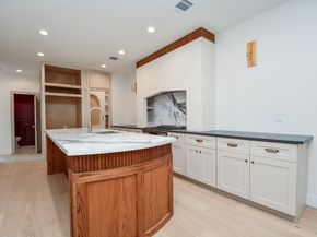 1202 Aurora Street, Houston TX 77009