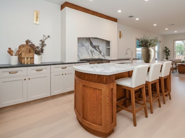 1202 Aurora Street, Houston TX 77009