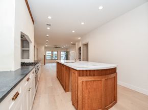 1202 Aurora Street, Houston TX 77009