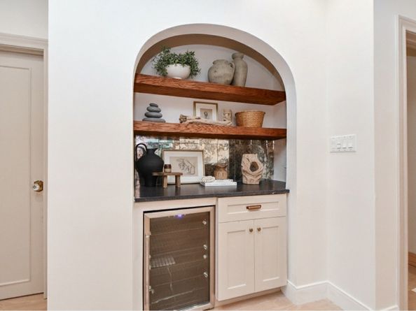 1202 Aurora Street, Houston TX 77009