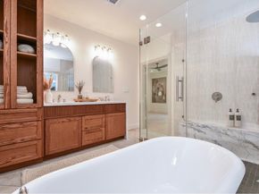 1202 Aurora Street, Houston TX 77009