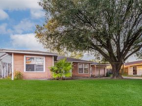 4105 Ella Boulevard, Houston TX 77018