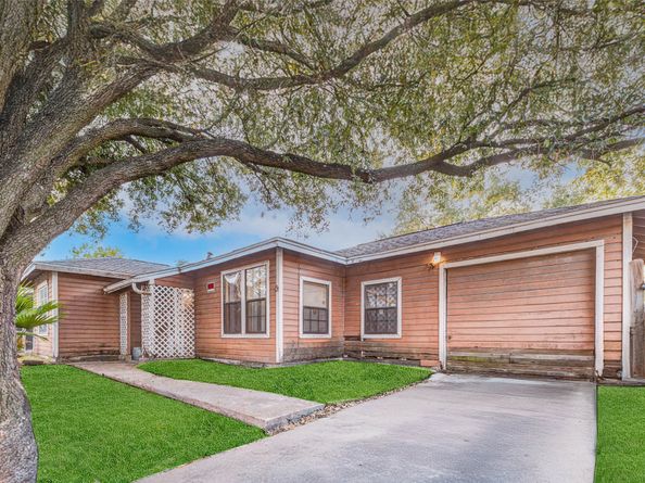4105 Ella Boulevard, Houston TX 77018