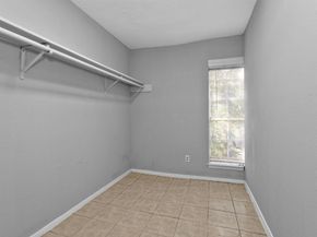 201 W Rosamond Street 61, Houston TX 77076