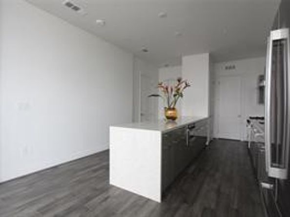 1211 Caroline Street 1104, Houston TX 77002
