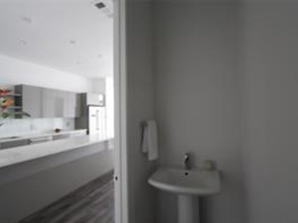 1211 Caroline Street 1104, Houston TX 77002