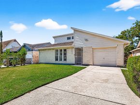 13434 Woodring Drive, Houston TX 77045