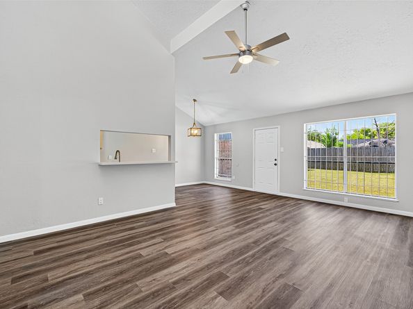 13434 Woodring Drive, Houston TX 77045