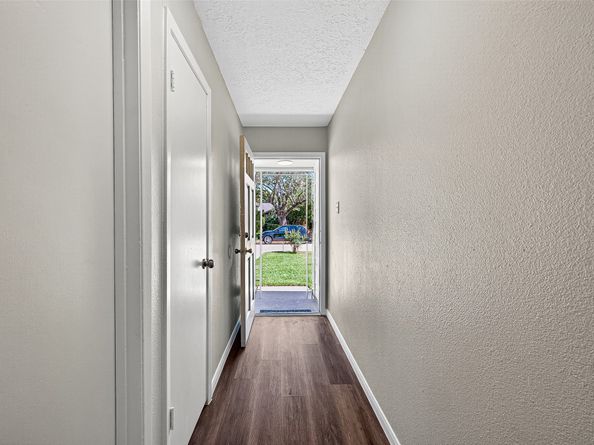 13434 Woodring Drive, Houston TX 77045