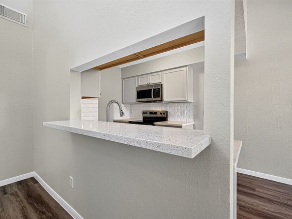 13434 Woodring Drive, Houston TX 77045