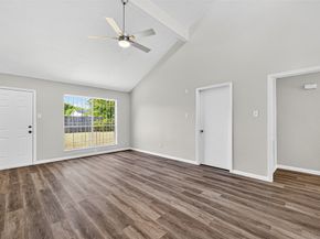 13434 Woodring Drive, Houston TX 77045