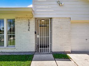 13434 Woodring Drive, Houston TX 77045