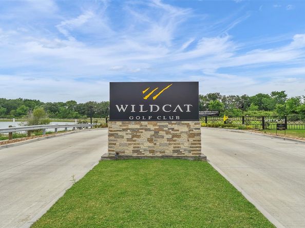 1913 Kirby Landing Drive, Houston TX 77051