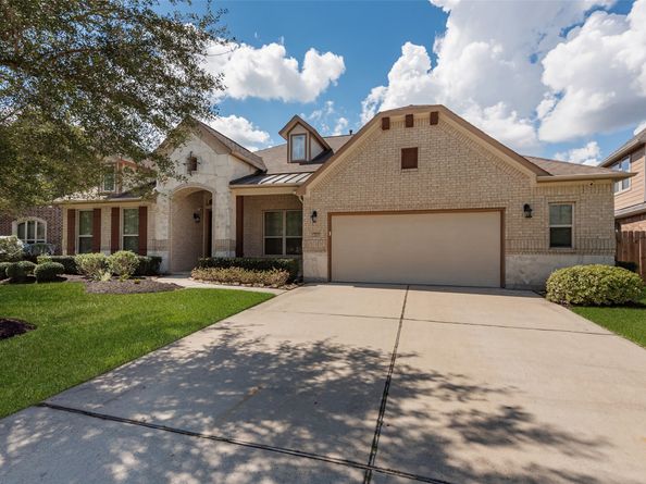 15806 Elkins Creek Court, Houston TX 77044