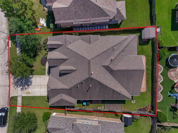 15806 Elkins Creek Court, Houston TX 77044