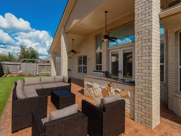 15806 Elkins Creek Court, Houston TX 77044
