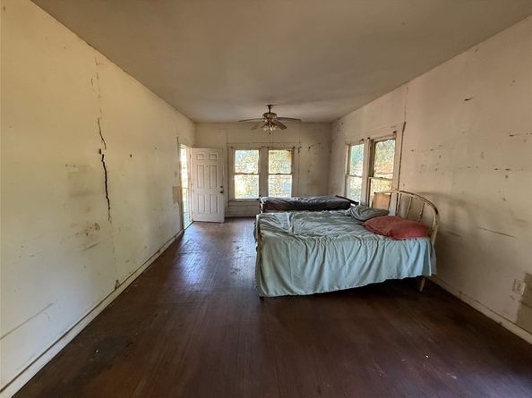 111 70th Street, Houston TX 77011