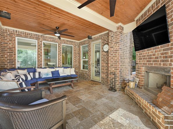 13808 N Lake Branch Lane N, Houston TX 77044