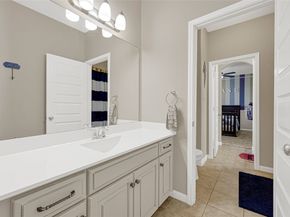 13808 N Lake Branch Lane N, Houston TX 77044
