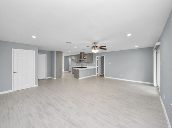 8746 Delilah Street, Houston TX 77033
