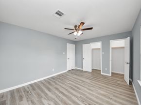 8746 Delilah Street, Houston TX 77033