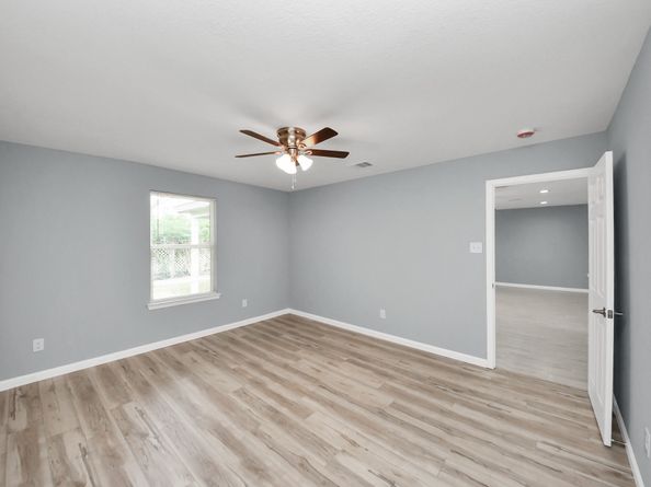 8746 Delilah Street, Houston TX 77033