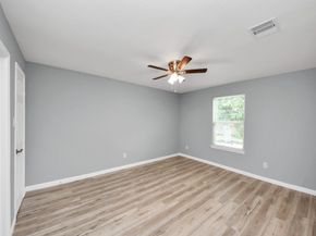 8746 Delilah Street, Houston TX 77033