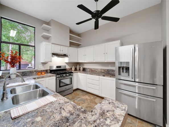 34 W Trace Creek Drive, The Woodlands TX 77381