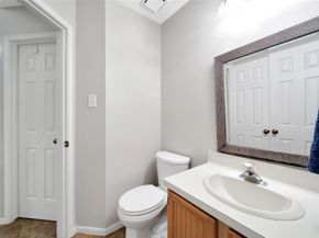 34 W Trace Creek Drive, The Woodlands TX 77381