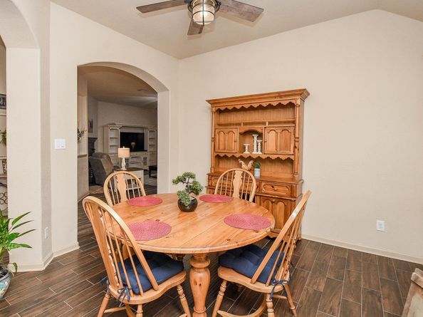 162 W Heritage Mill Circle, Tomball TX 77375