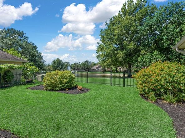 17819 Island Spring Lane, Tomball TX 77377