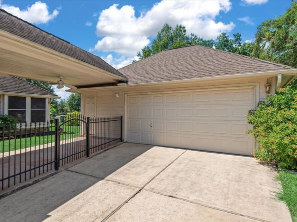 17819 Island Spring Lane, Tomball TX 77377