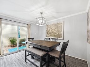 2592 Bering, Houston TX 77057