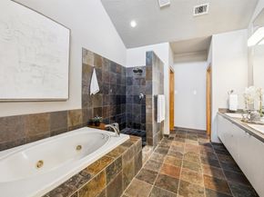 98 Drew Street B, Houston TX 77006