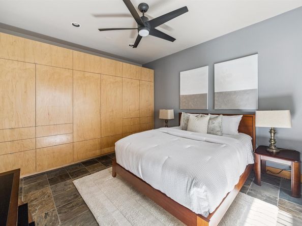 98 Drew Street B, Houston TX 77006