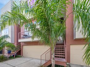 98 Drew Street B, Houston TX 77006
